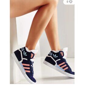 Adidas Originals Extaball Sneaker Womens size 8.5 New in box